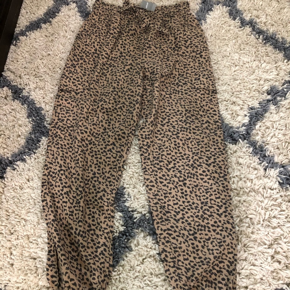 NWT Aeri jogger